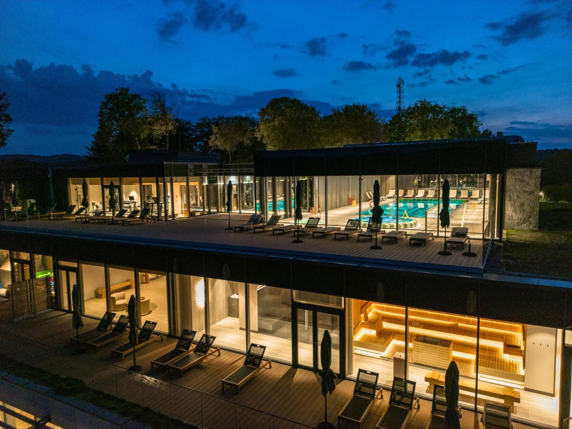 Hotel Glar Conference & Spa Wiselka Exterior photo